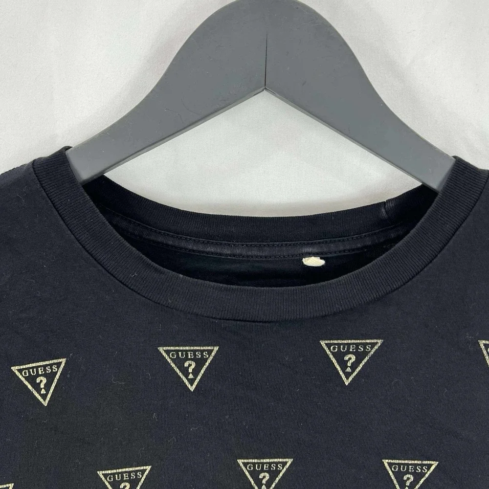 GUESS T-Shirt Mens Small Black Logo All Over Print Triangle Short Sleeve Tee EUC - Picture 3 of 7